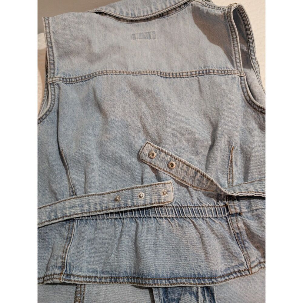 Ava & Viv Women's Denim Vest Light Wash Size 1X - Picture 7 of 7